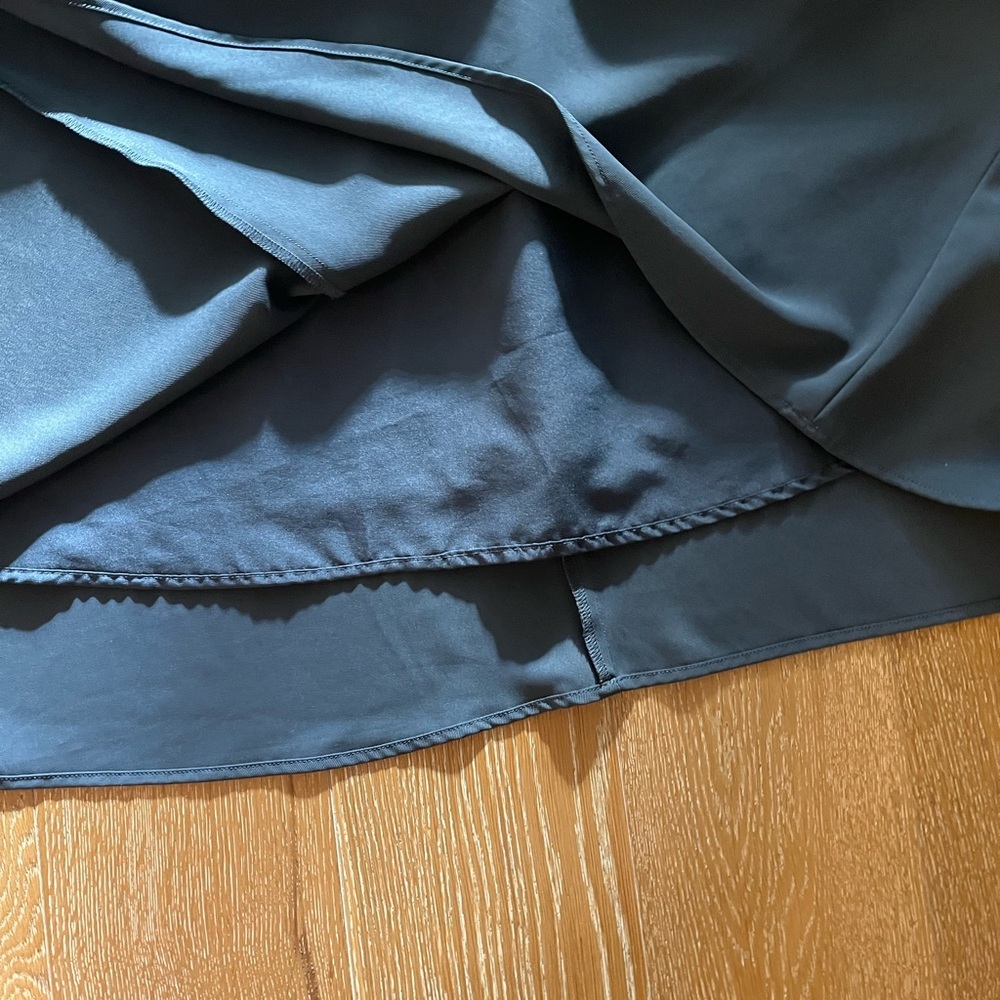 Uniqlo Midnight Blue Midi Dress gently worn - Picture 9 of 14